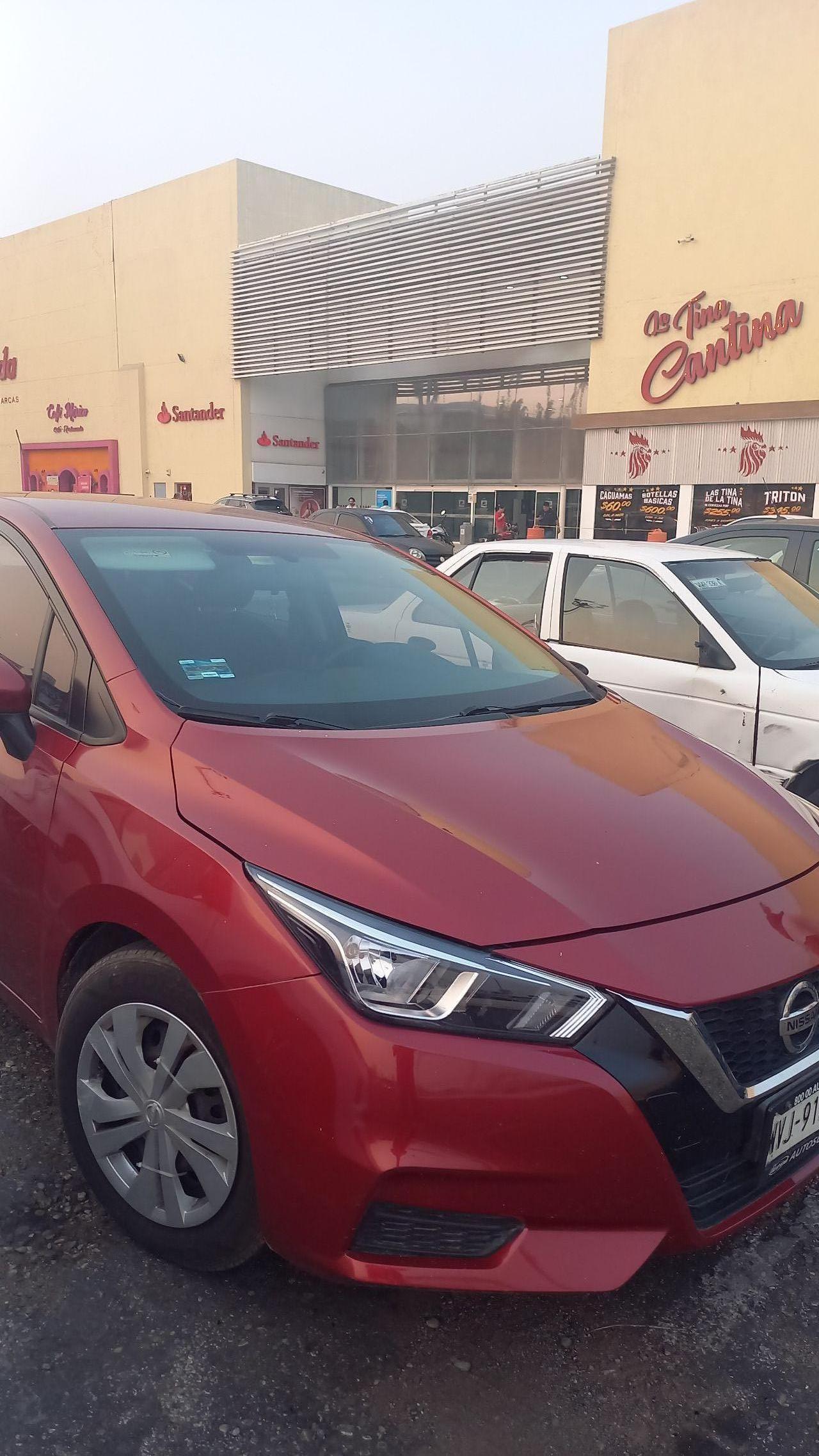 NISSAN VERSA