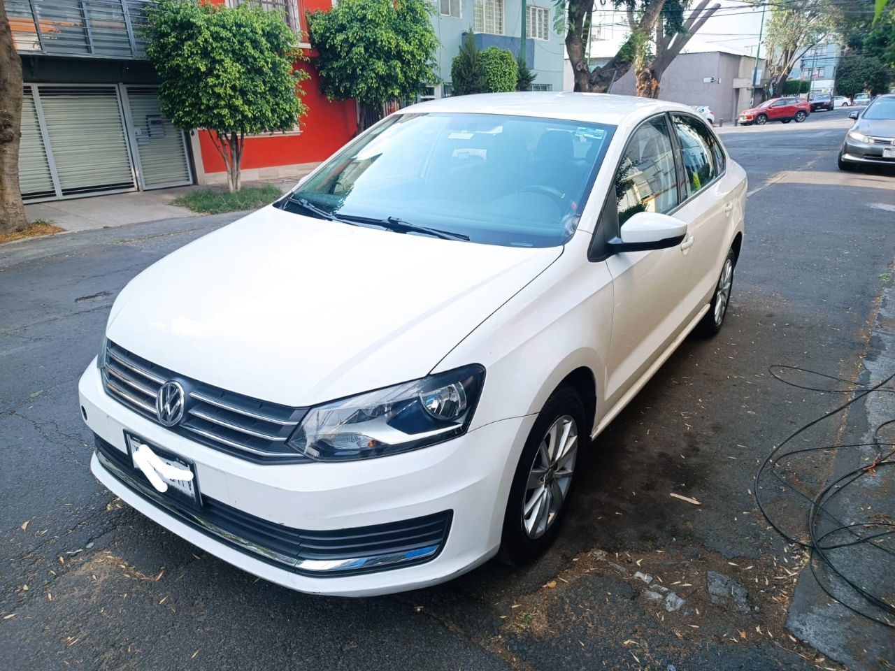 VOLKSWAGEN VENTO