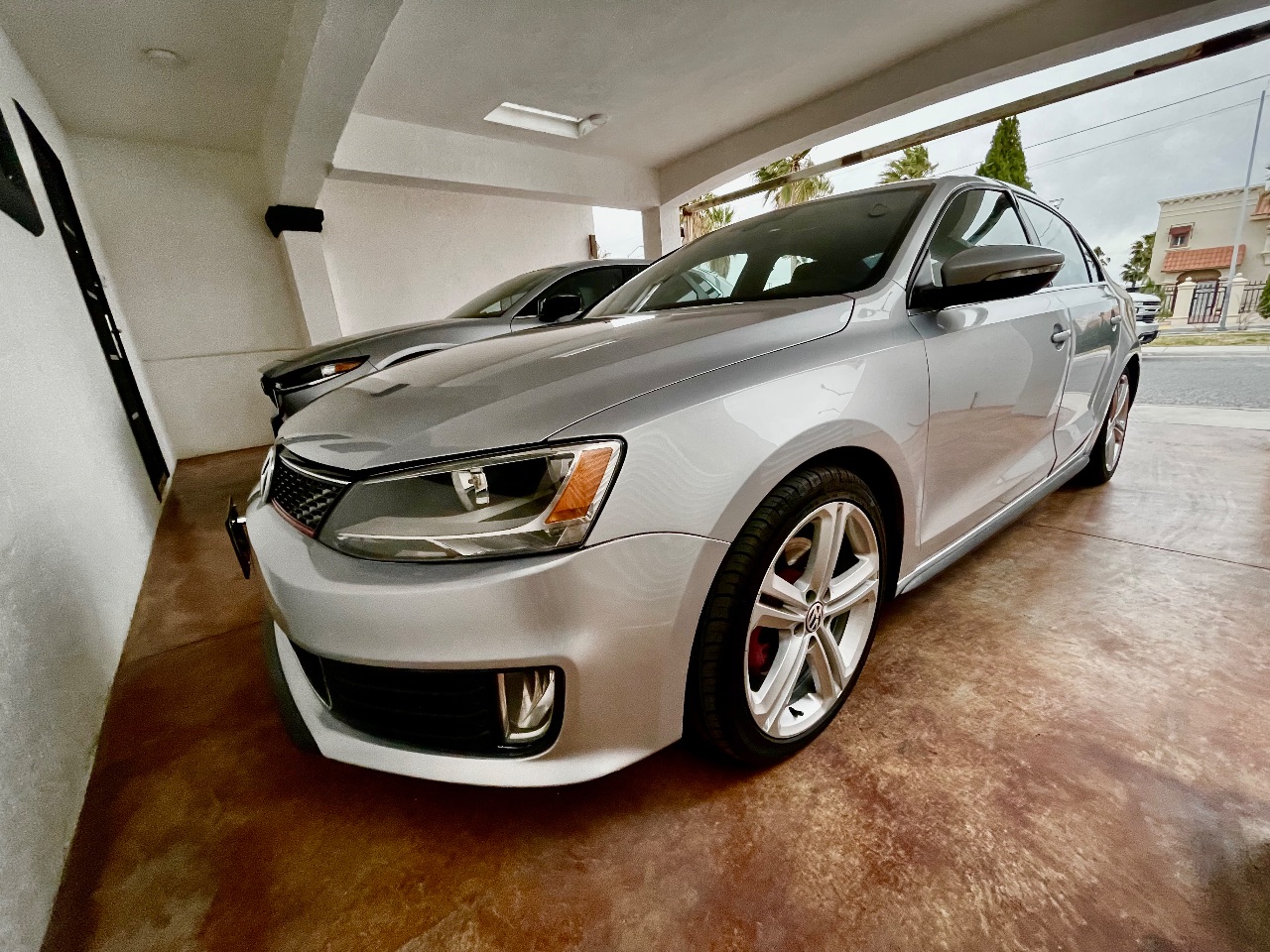 VOLKSWAGEN JETTA-A6