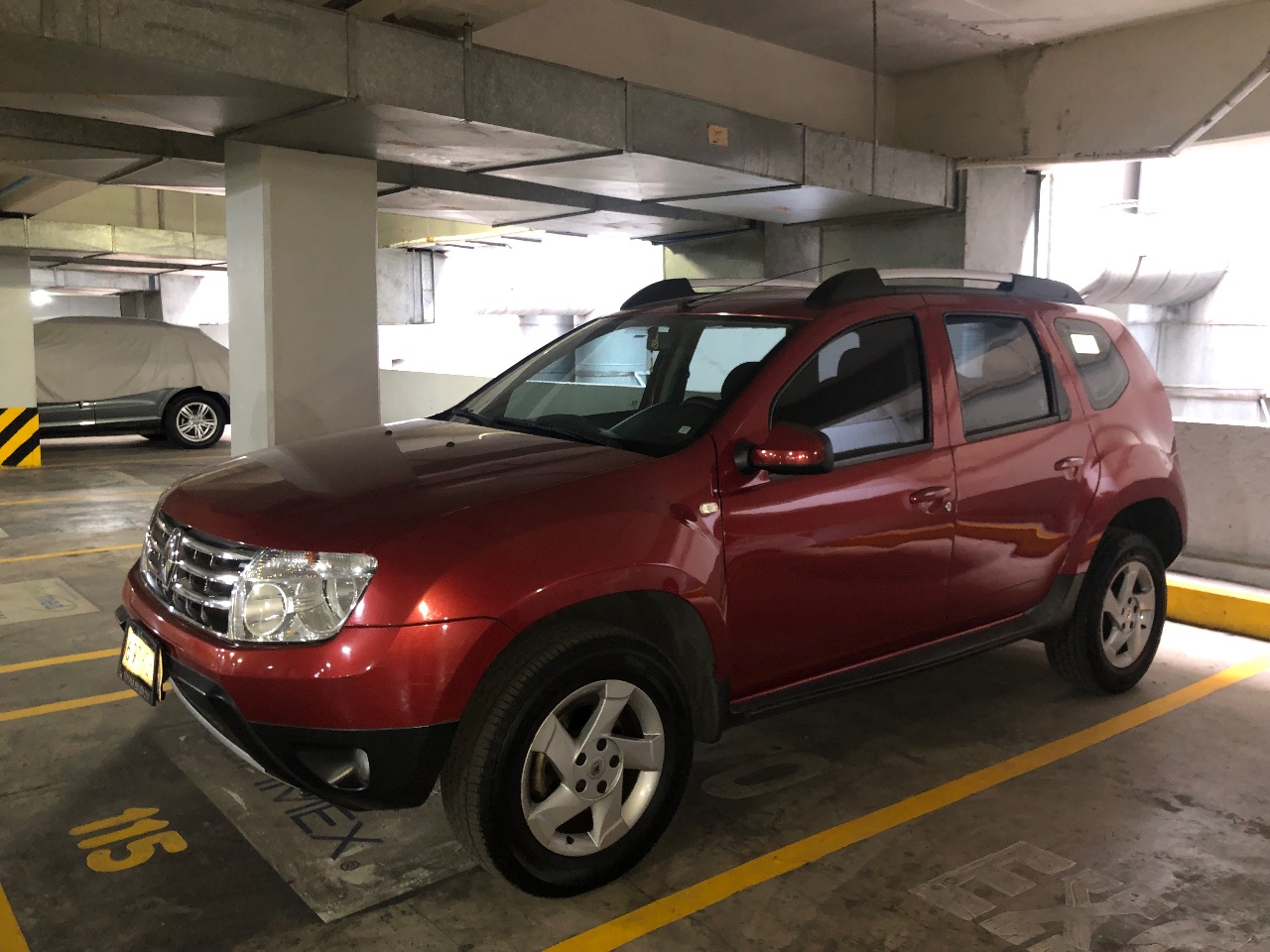 RENAULT DUSTER