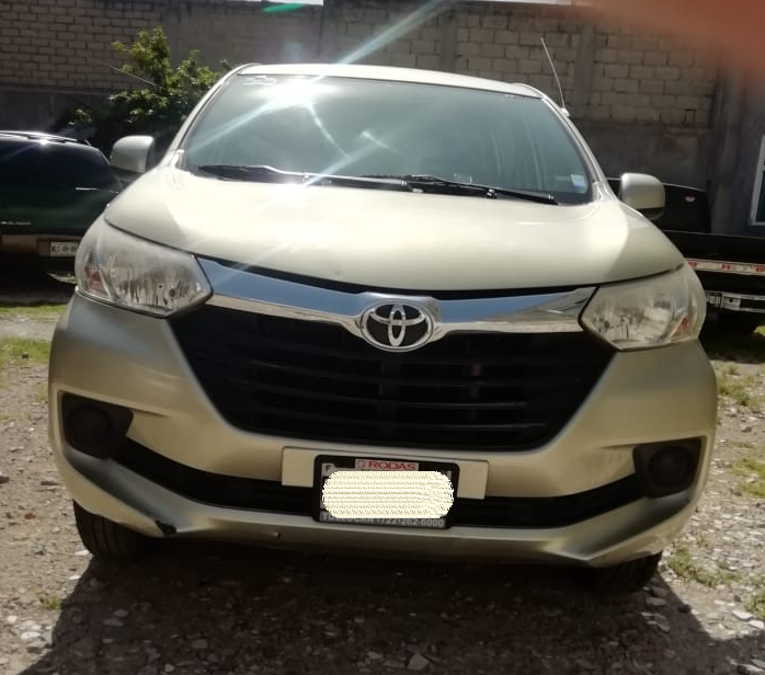 TOYOTA AVANZA