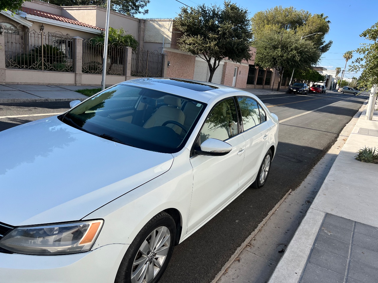 VOLKSWAGEN JETTA-A6