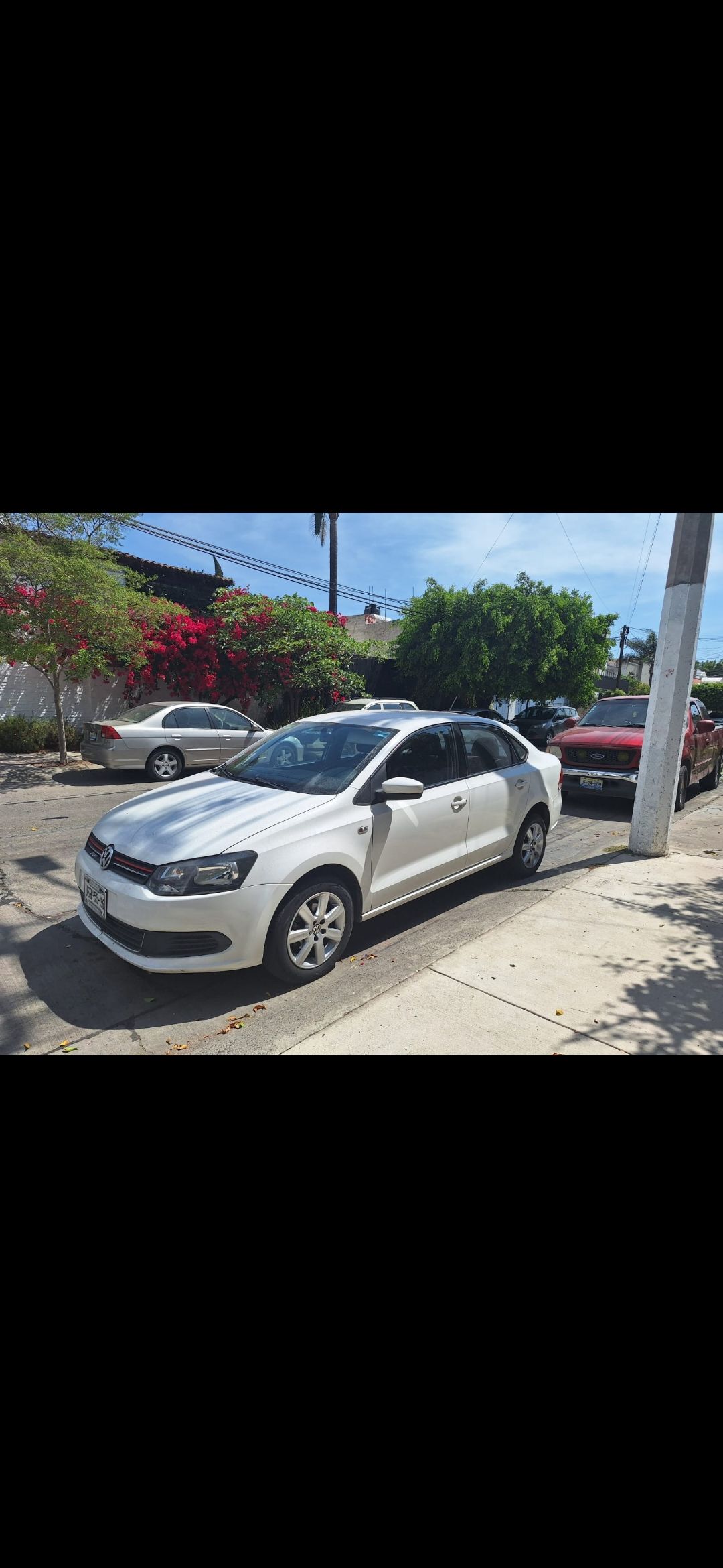 VOLKSWAGEN VENTO
