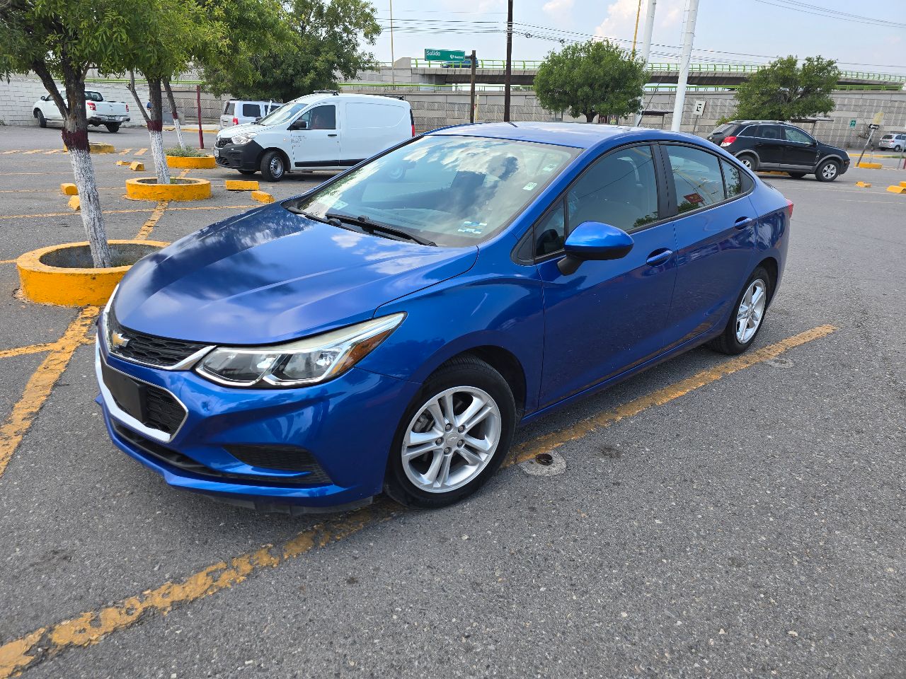 CHEVROLET CRUZE