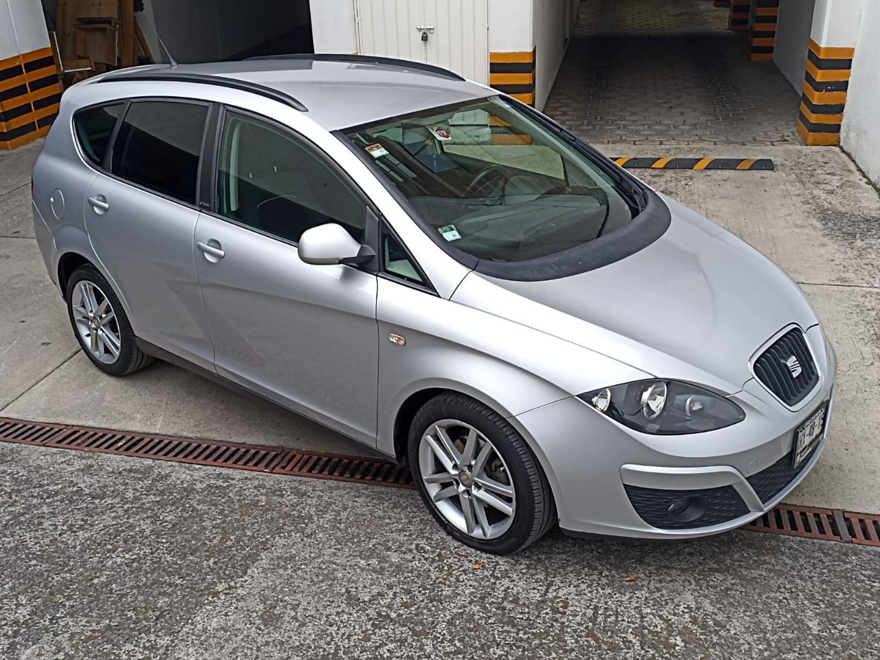 SEAT altea