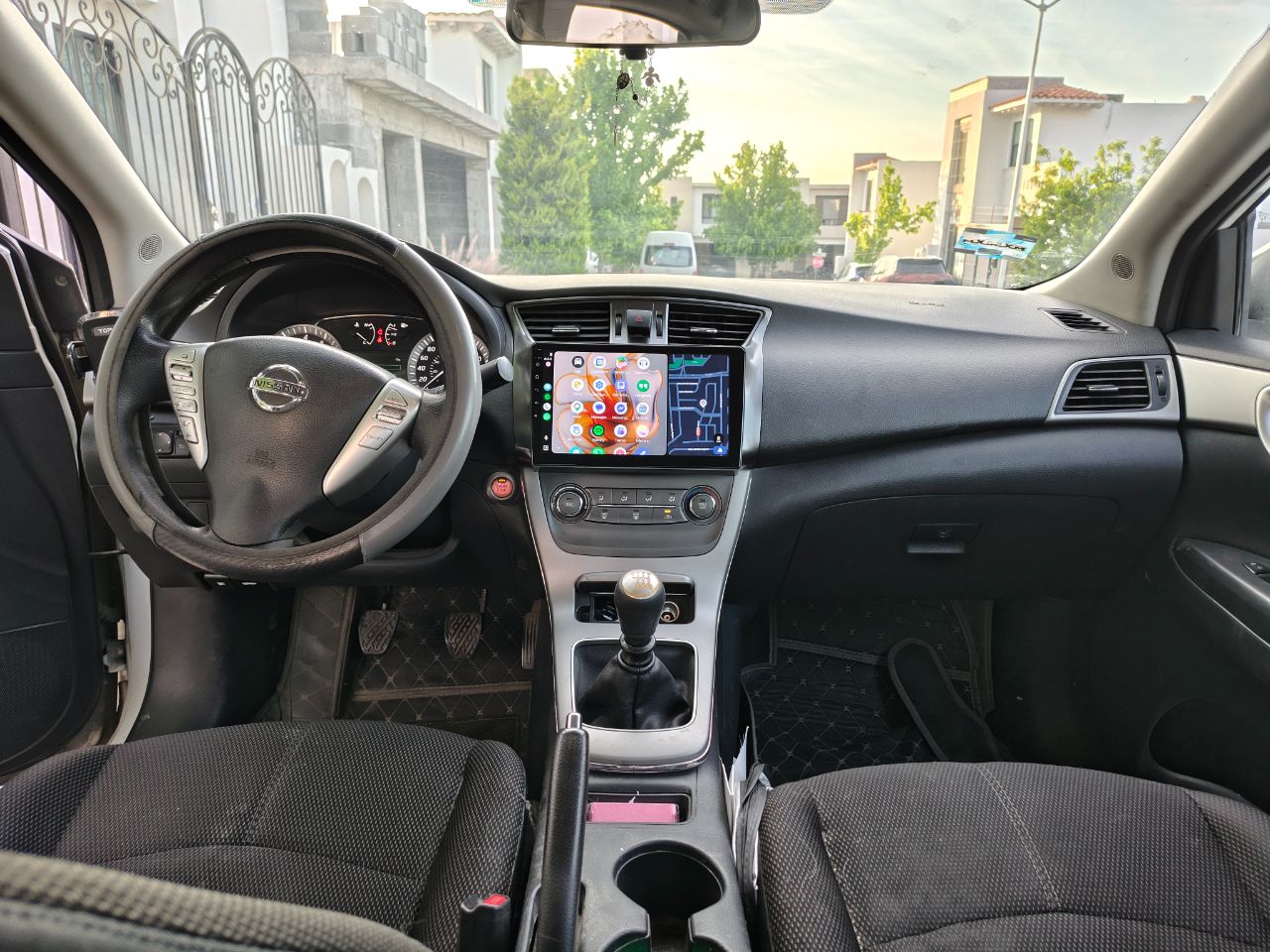 NISSAN sentra