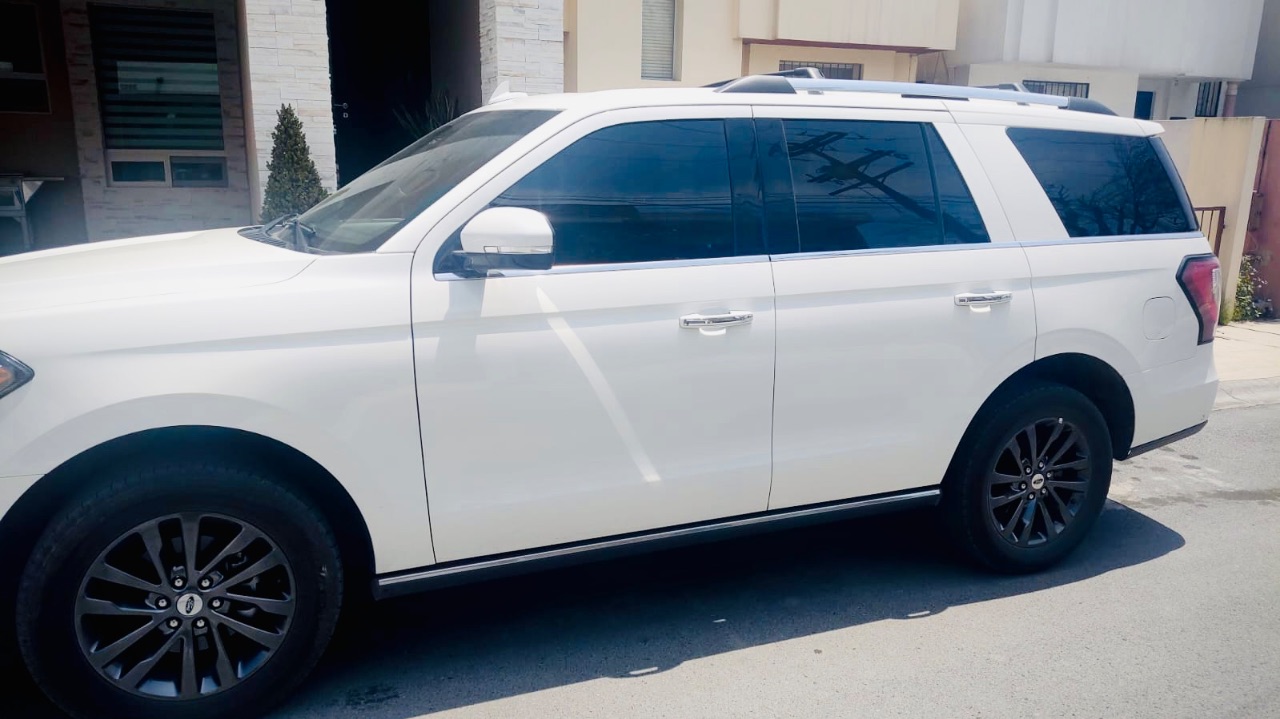 FORD EXPEDITION