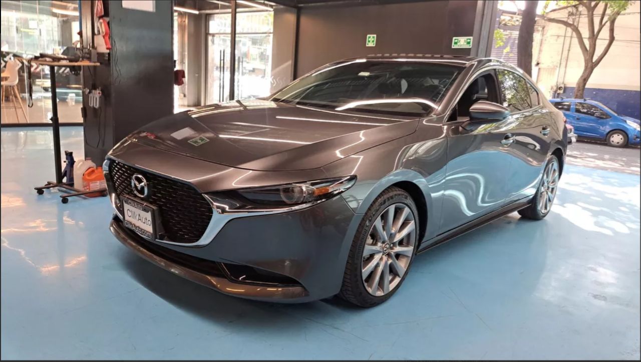 MAZDA MAZDA3
