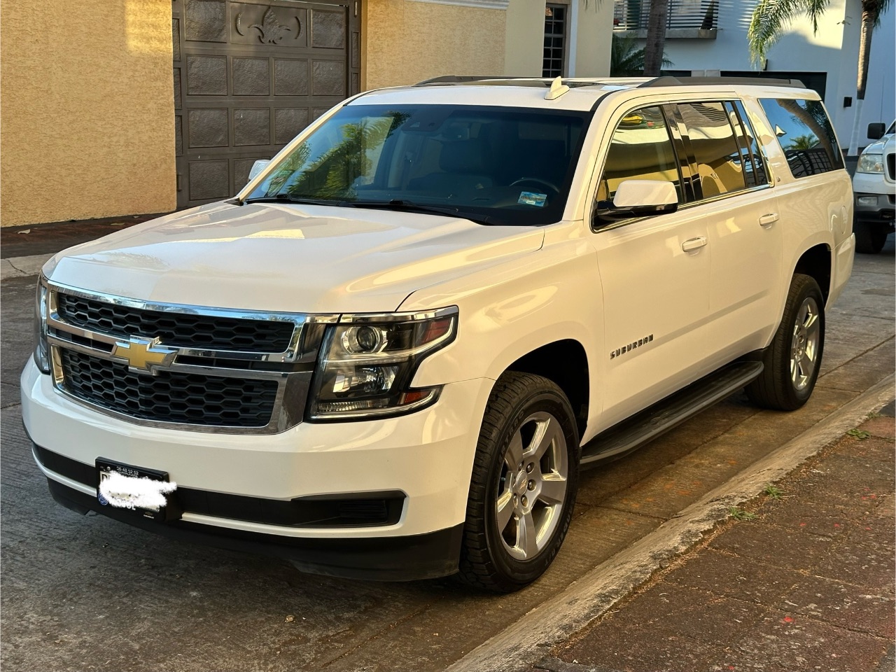 chevrolet suburban