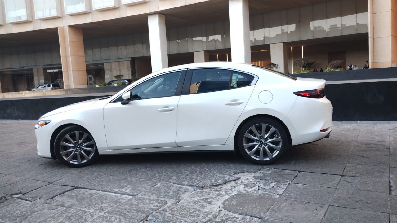 mazda mazda3