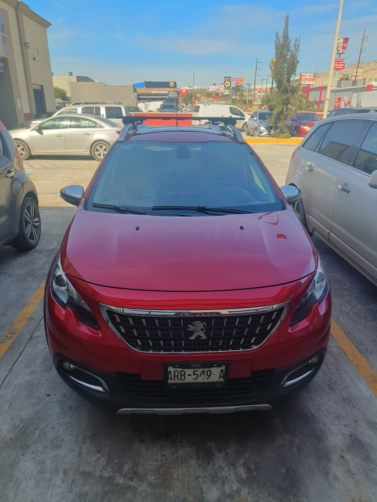 PEUGEOT 2008 (CUV)