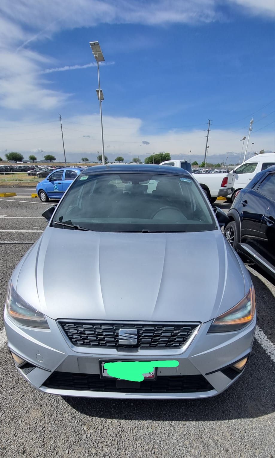 SEAT IBIZA