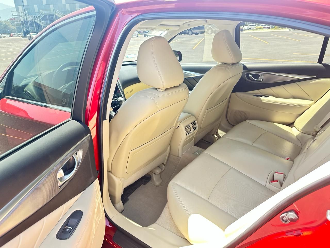 Infiniti Q50 2018, foto 1